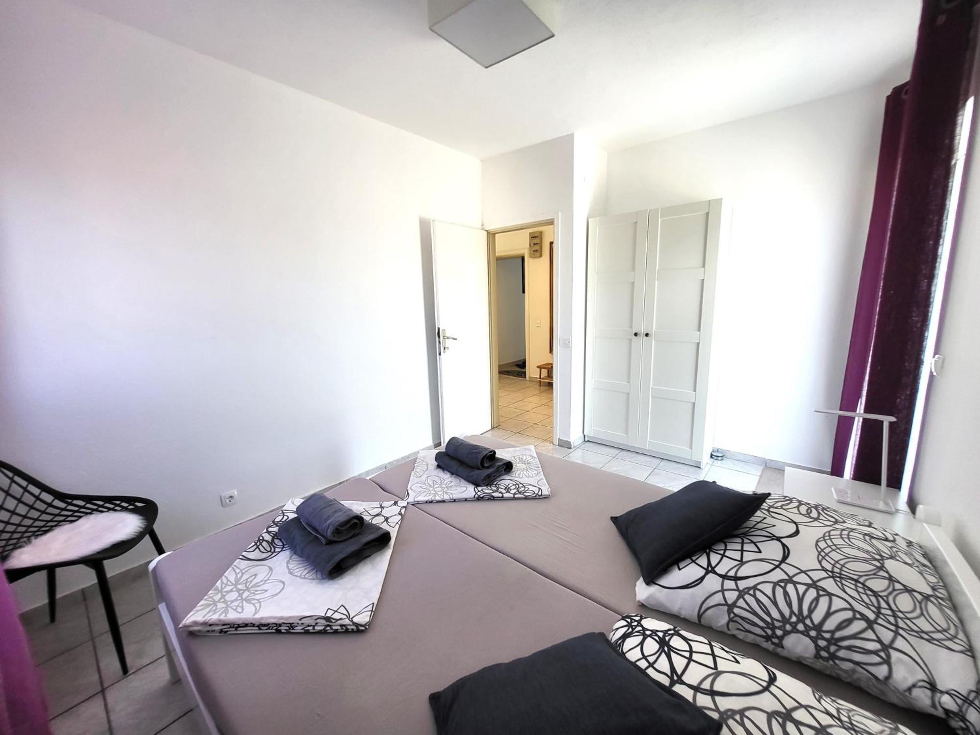 Apartments Pitve Jelsa  Εξωτερικό φωτογραφία