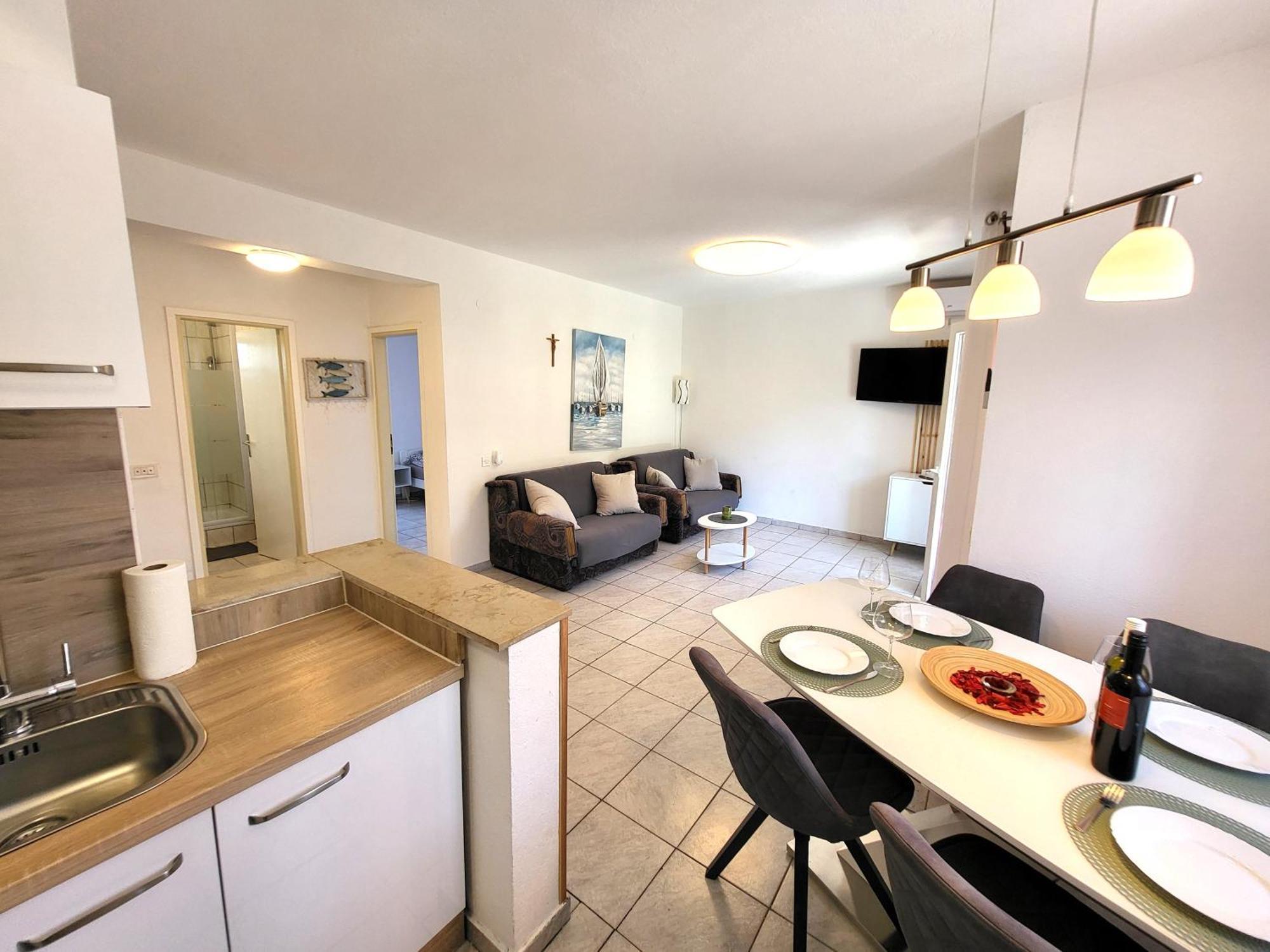 Apartments Pitve Jelsa  Εξωτερικό φωτογραφία