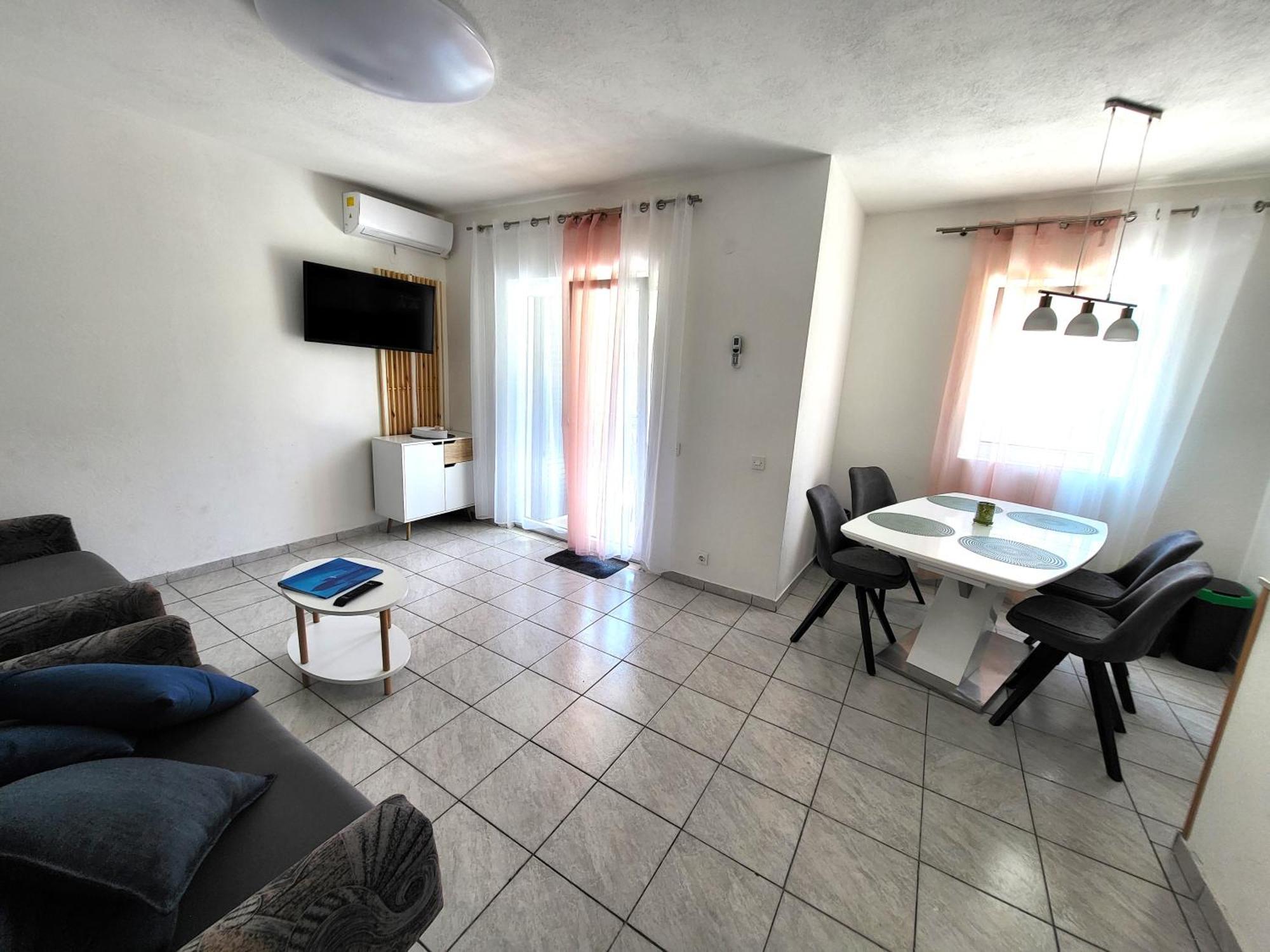 Apartments Pitve Jelsa  Εξωτερικό φωτογραφία